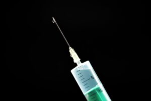 syringe-5917297_1920-300x200 syringe-5917297_1920
